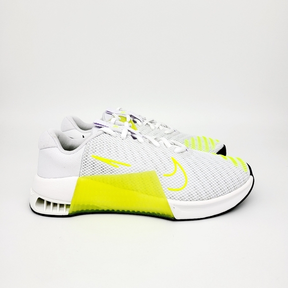 New Nike Metcon 9 Women's Workout Shoes Size 6 - Picture 3 of 8
